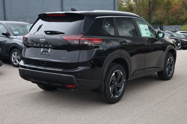 2026 Nissan Rogue SV photo 4