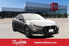 2021 Nissan Altima 2.5 SR Sedan