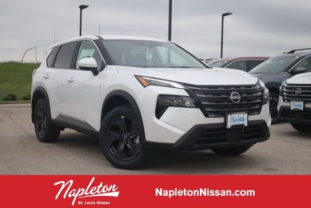 2026 Nissan Rogue SV FWD's photo