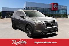2023 Nissan Pathfinder SL SUV
