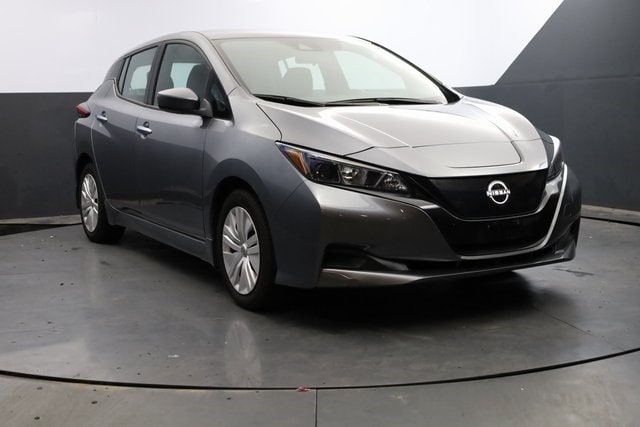 Used 2024 Nissan LEAF S with VIN 1N4AZ1BV5RC550613 for sale in Saint Louis, MO