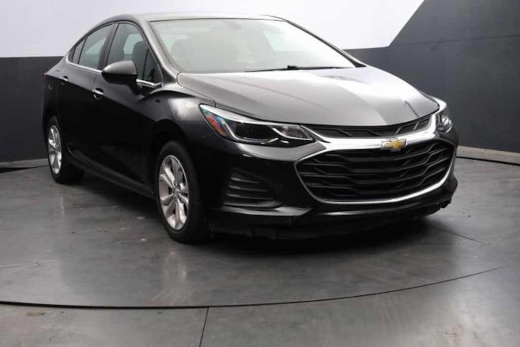 Used 2019 Chevrolet Cruze LT Sedan