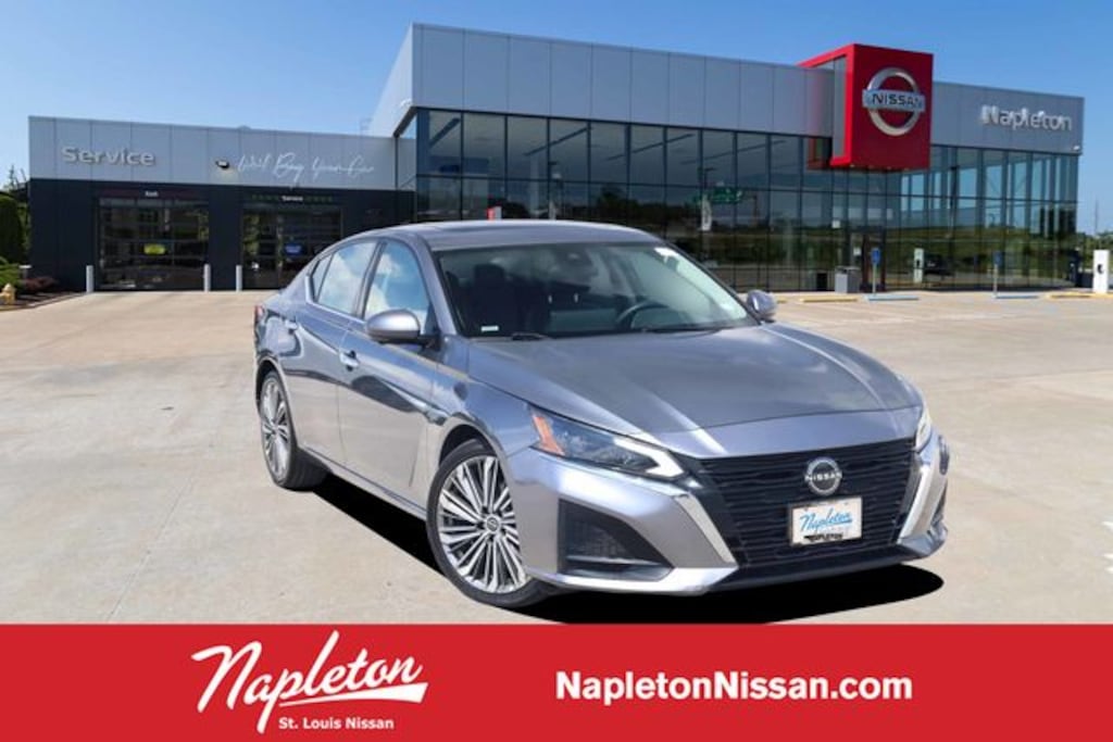 Used 2023 Nissan Altima 2.5 SL Sedan