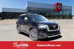 2025 Nissan Pathfinder SL SUV