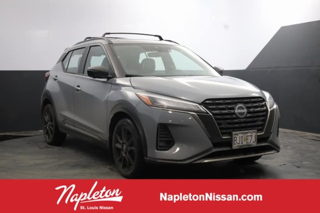 Used 2024 Nissan Kicks SR SUV