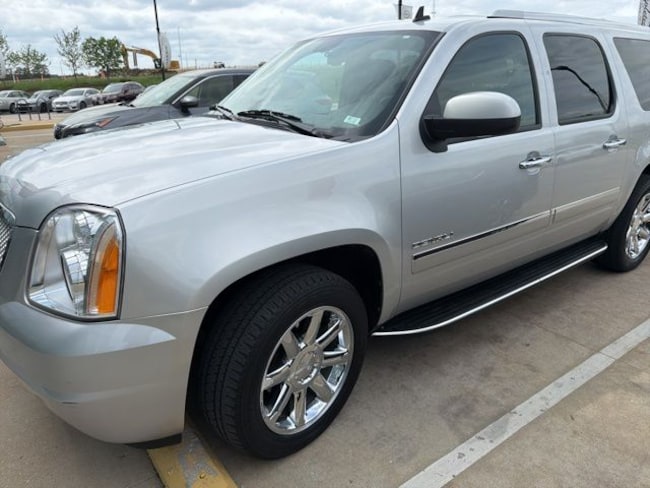 2010 GMC Yukon XL 1500 Denali SUV