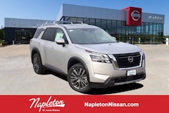 2025 Nissan Pathfinder SL SUV