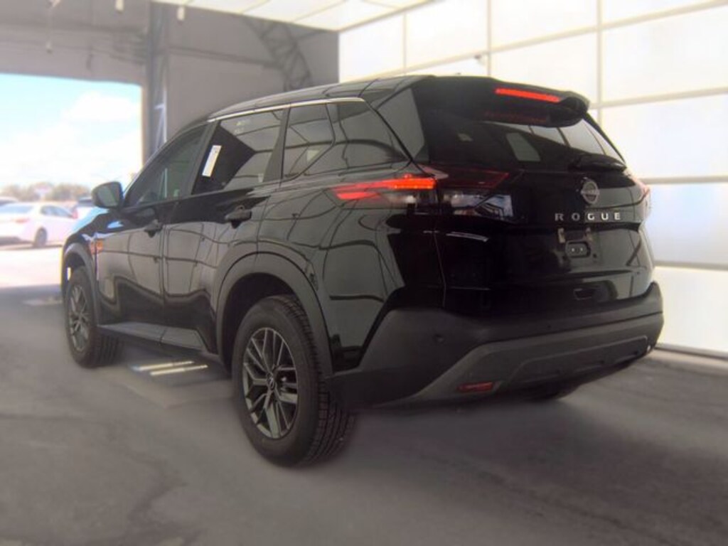 Used 2023 Nissan Rogue S SUV