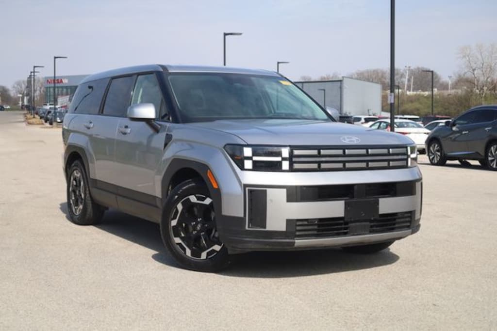 Used 2024 Hyundai Santa Fe SE SUV