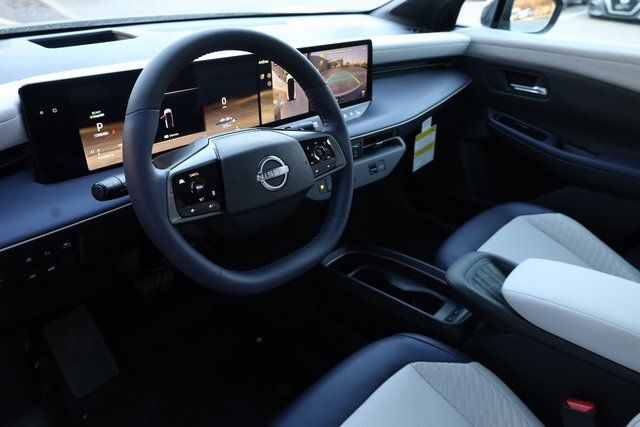 2026 Nissan LEAF Platinum+ - Photo 12
