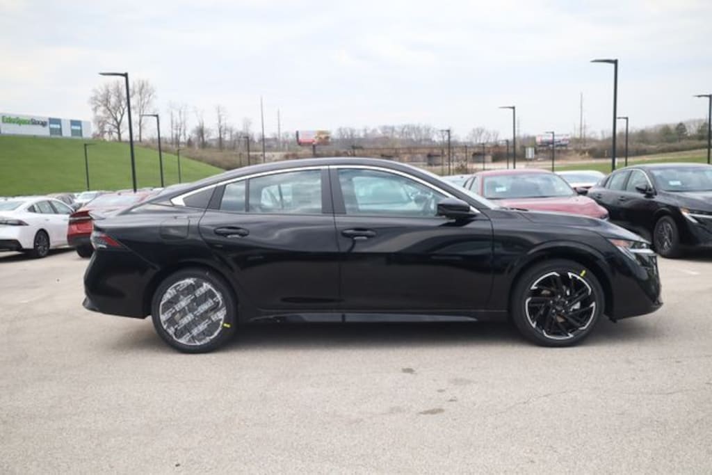 New 2026 Nissan Sentra SR Sedan