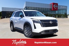 2026 Nissan Pathfinder SL SUV