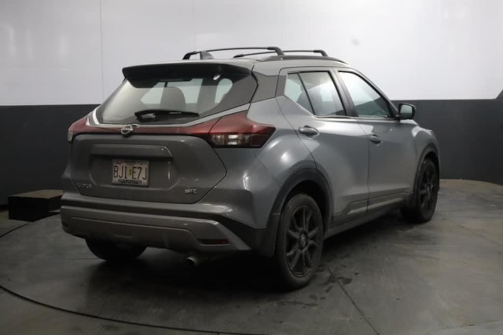 Used 2024 Nissan Kicks SR SUV
