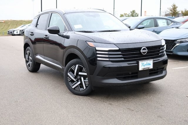 2026 Nissan Kicks SV photo 2