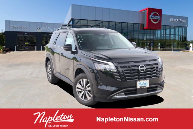 2026 Nissan Pathfinder SL SUV