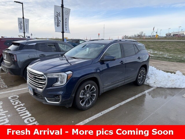 2022 GMC Terrain SLT's photo