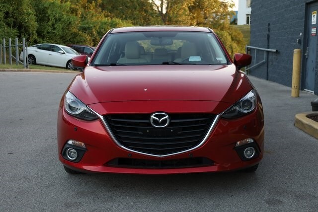 2016 Mazda Mazda3 s Grand Touring photo 2