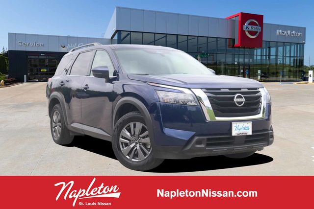2025 Nissan Pathfinder SV 4WD's photo