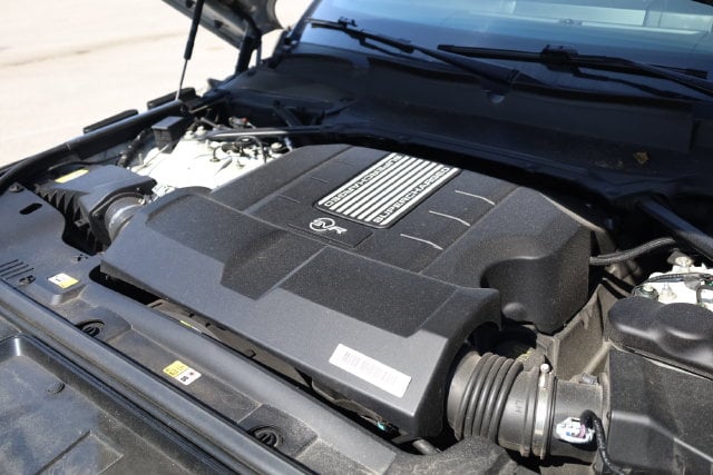 2022 Land Rover Range Rover Sport SVR - Photo 11