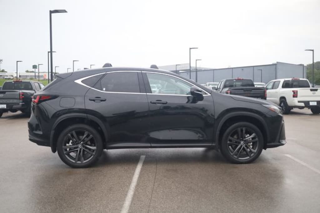 Used 2025 Lexus NX 450h+ Luxury SUV
