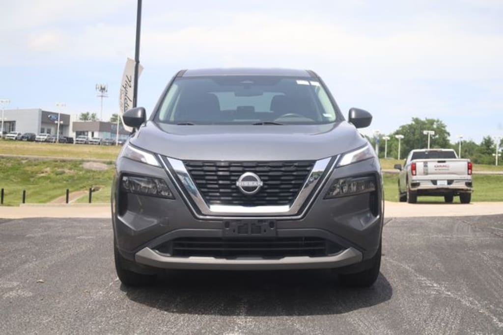 Used 2023 Nissan Rogue S SUV