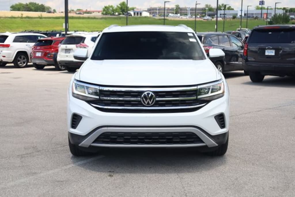 Used 2022 Volkswagen Atlas Cross Sport 3.6L V6 SE w/Technology SUV