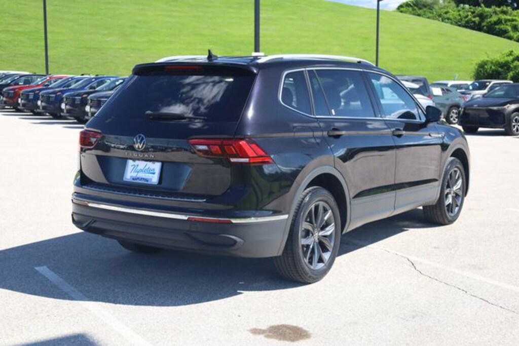 Used 2023 Volkswagen Tiguan 2.0T SE SUV