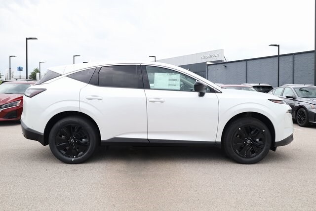 2025 Nissan Murano SV photo 2