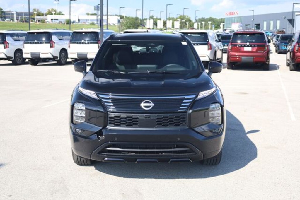 New 2026 Nissan Rogue Plug-In Hybrid Platinum SUV