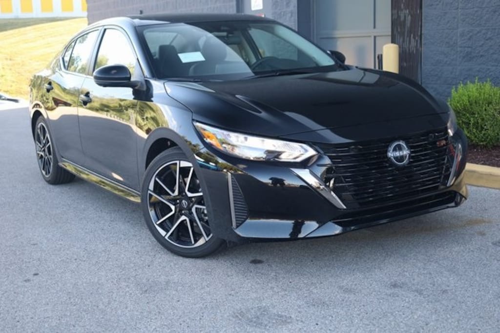 New 2025 Nissan Sentra SR Sedan