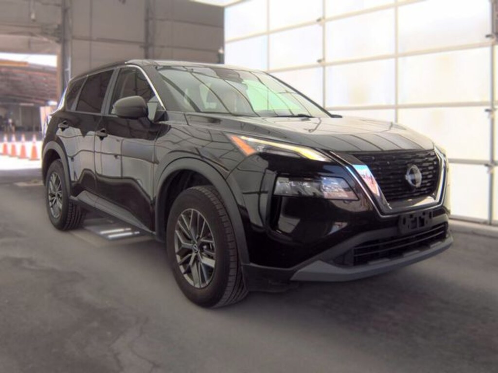 Used 2023 Nissan Rogue S SUV