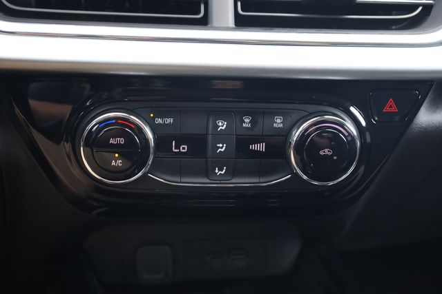 2025 Chevrolet Trax LT - Photo 23