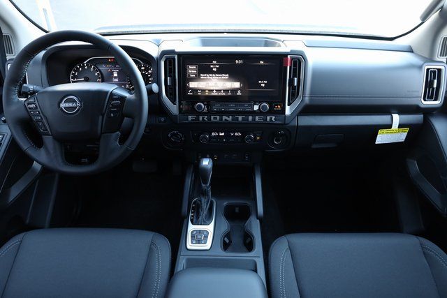 2026 Nissan Frontier SV - Photo 17
