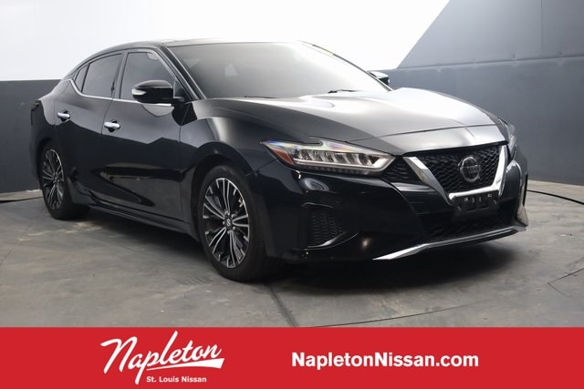 2019 Nissan Maxima SL's photo