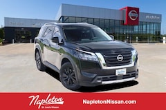 2025 Nissan Pathfinder SL SUV