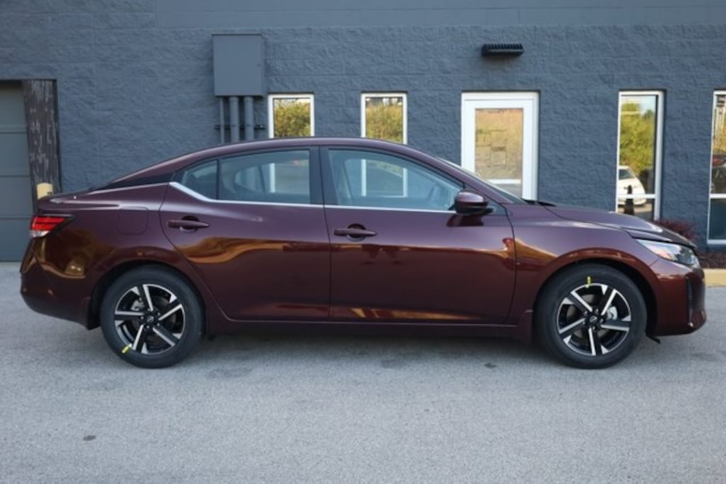 New 2025 Nissan Sentra SV Sedan