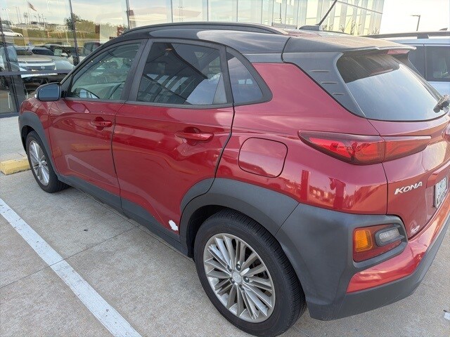 2019 Hyundai Kona SEL photo 2