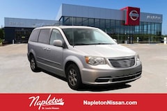 2012 Chrysler Town & Country Touring Van LWB Passenger Van