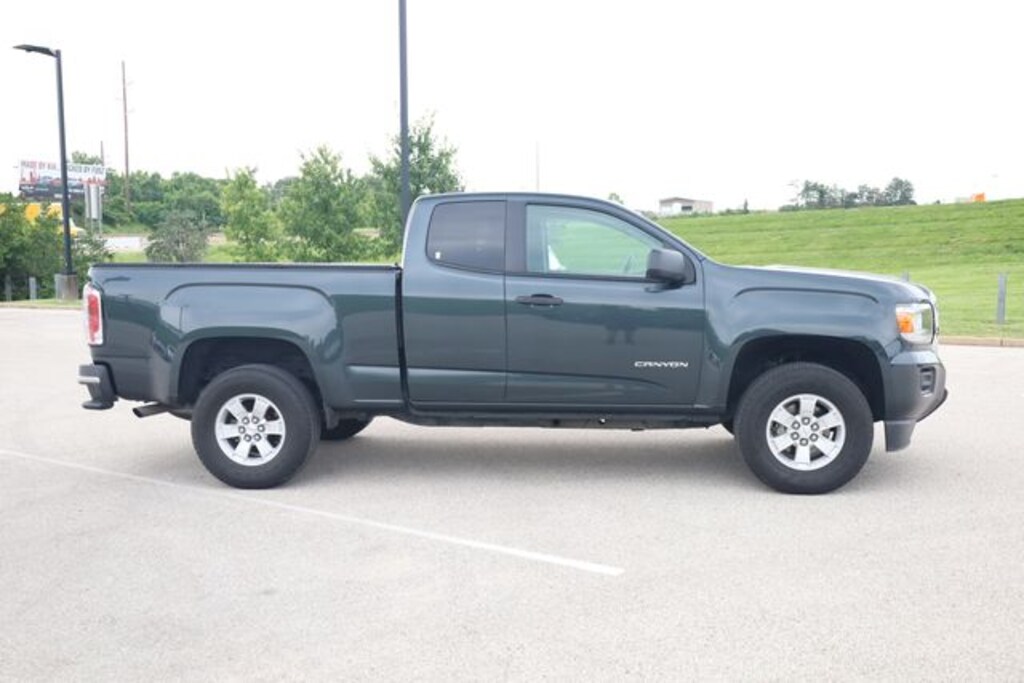 Used 2017 GMC Canyon Base Truck Extended Cab