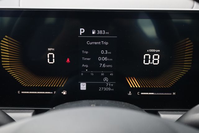 2025 Kia K5 LXS - Photo 16