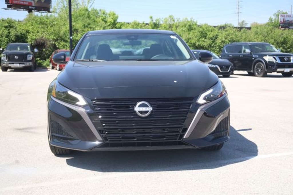 New 2026 Nissan Altima SV Sedan