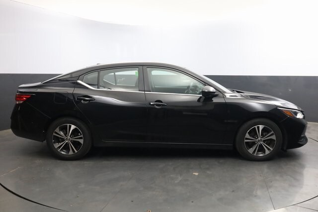 2023 Nissan Sentra SV photo 3