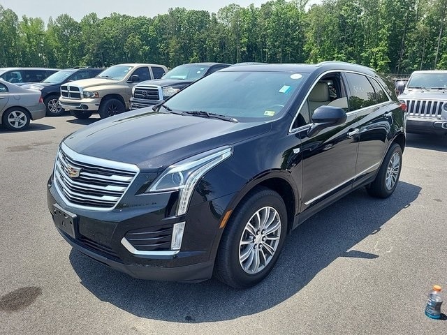 Used 2017 Cadillac XT5 Luxury with VIN 1GYKNBRS8HZ137182 for sale in Saint Louis, MO