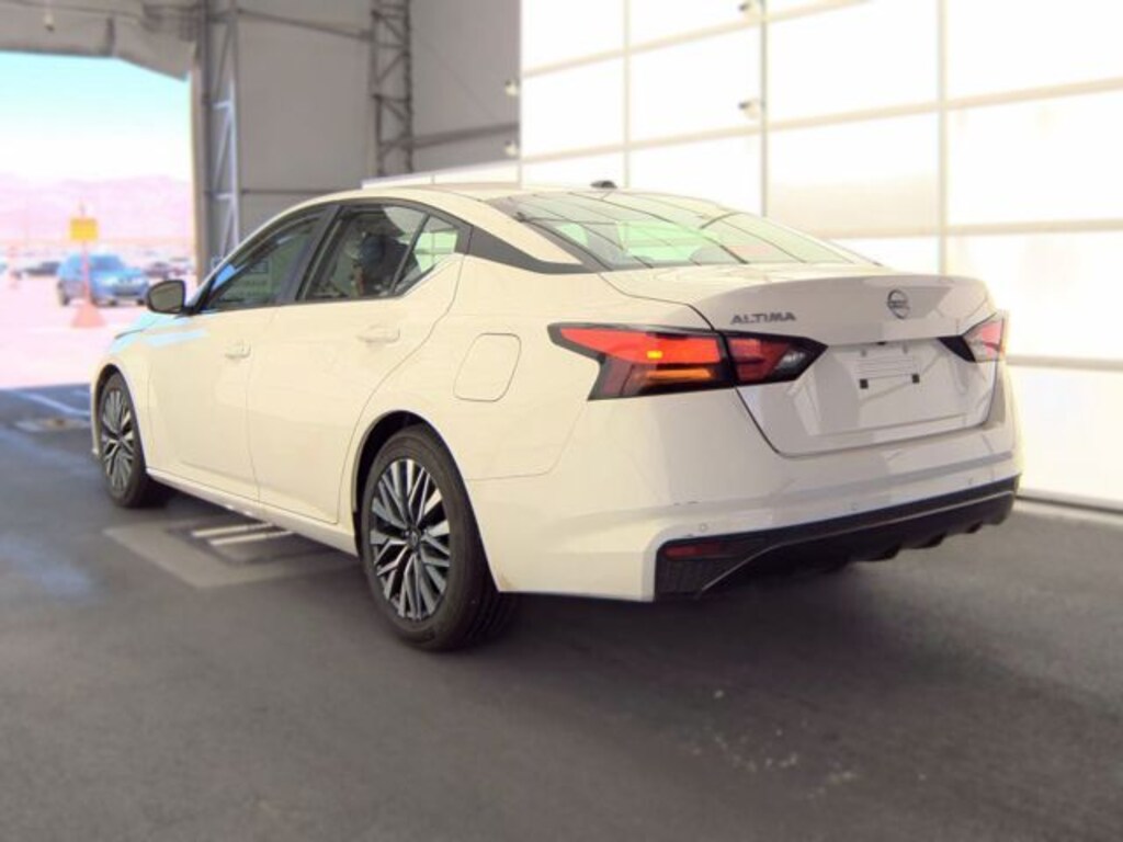 Used 2026 Nissan Altima SV Sedan