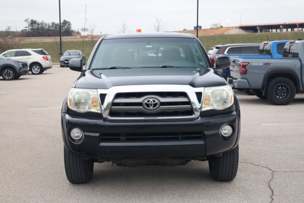 Used 2010 Toyota Tacoma PreRunner V6 Truck Double Cab