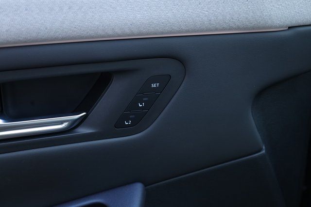 2026 Nissan LEAF Platinum+ - Photo 16