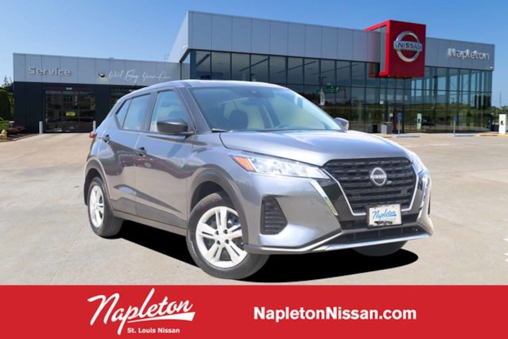 Used 2025 Nissan Kicks Play S SUV