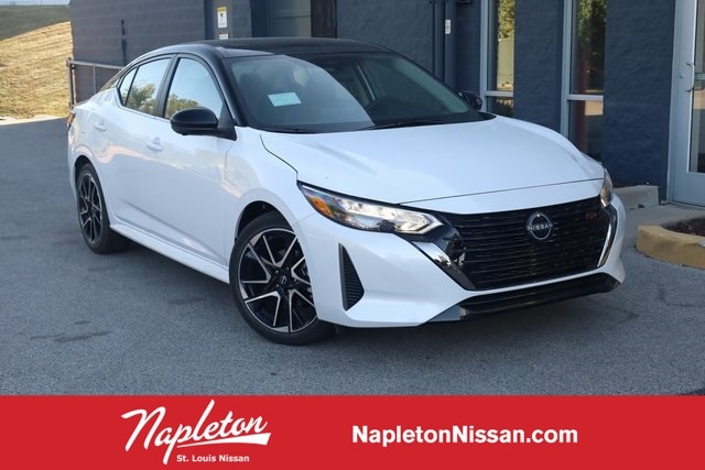 2025 Nissan Sentra SR's photo