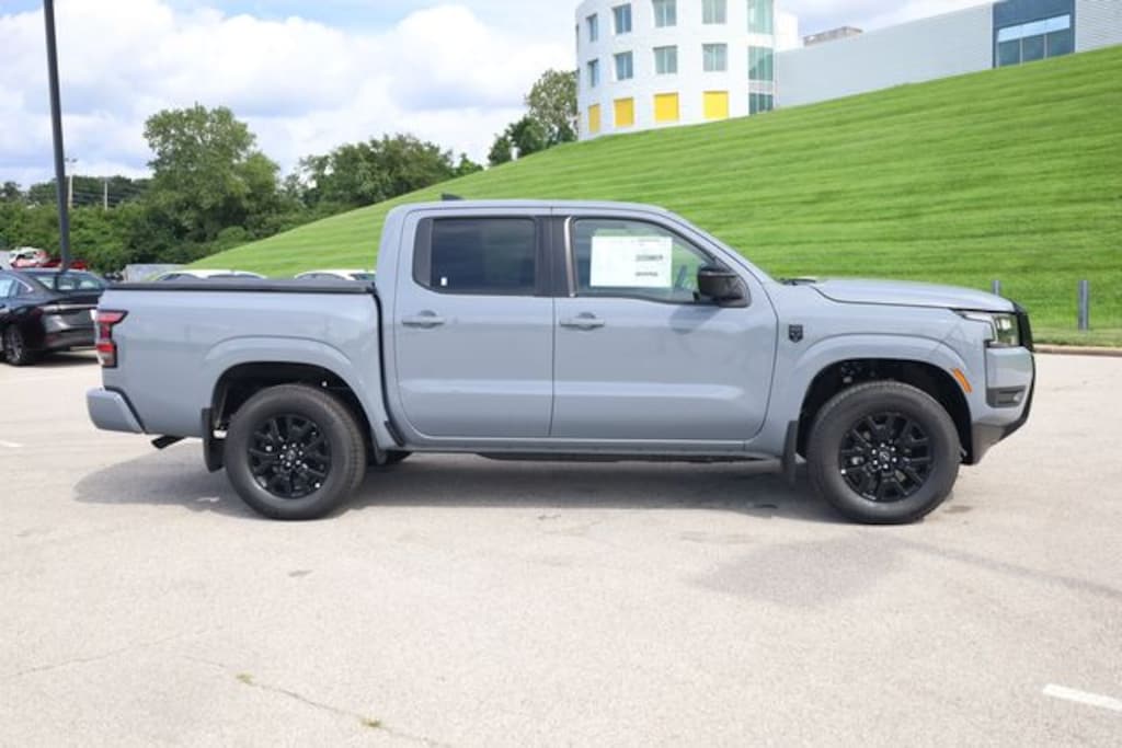New 2026 Nissan Frontier SV Truck Crew Cab