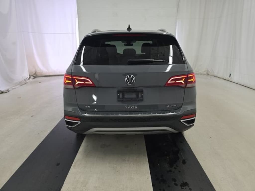 Used 2022 Volkswagen Taos 1.5T SE 4MOTION SUV